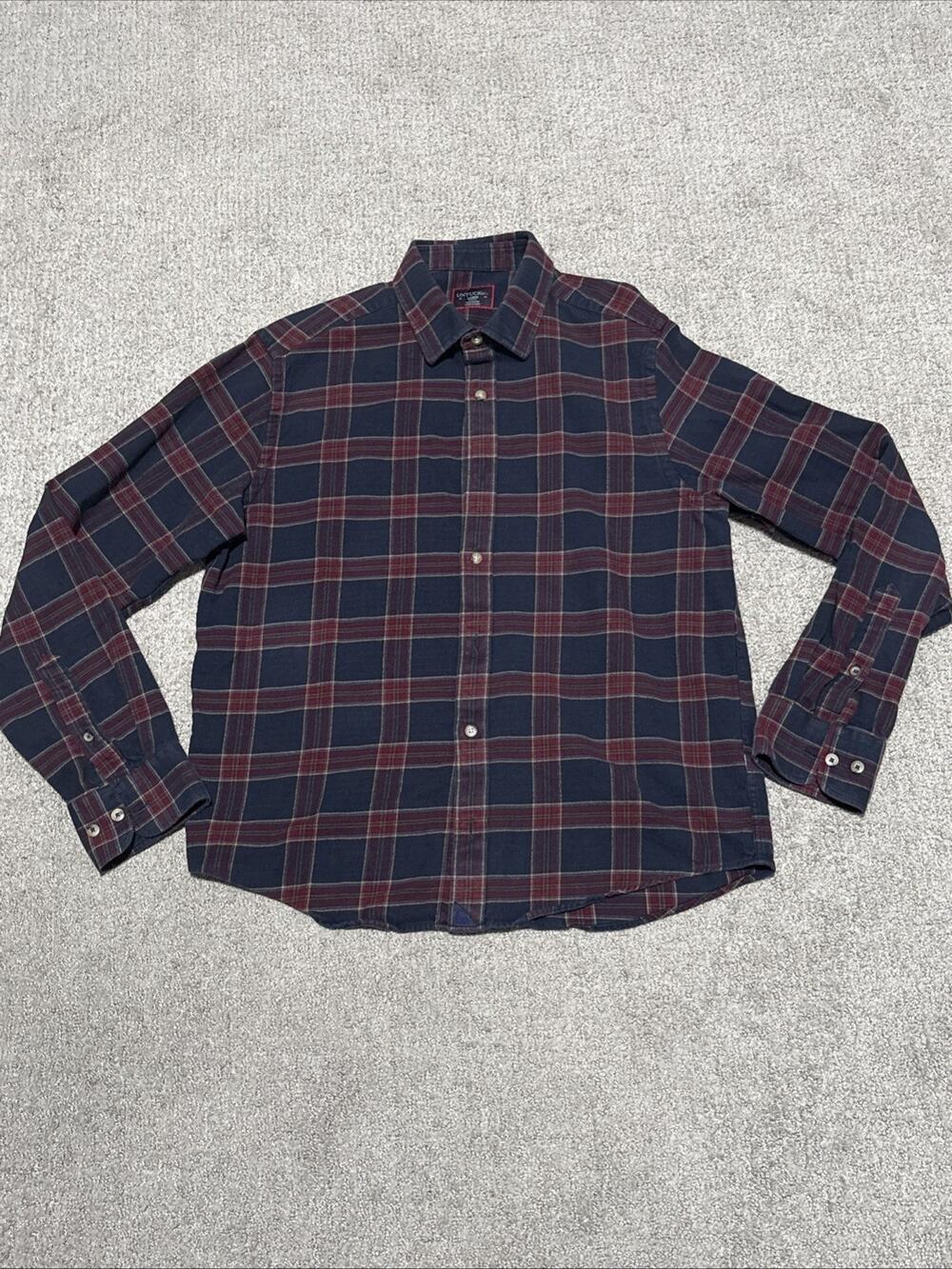 UNTUCKit Men's Slim Fit Plaid Flannel Button Down Shirt Navy Size Large
